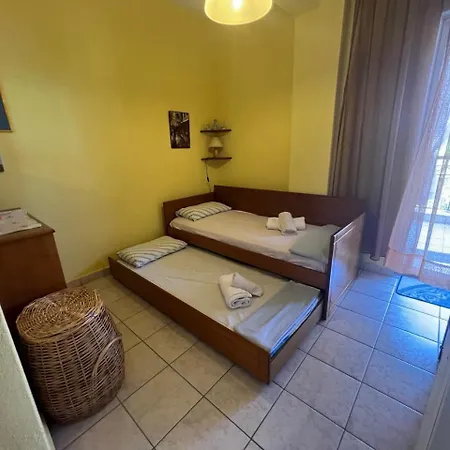 Apartment Retro Beach House Pefkochori